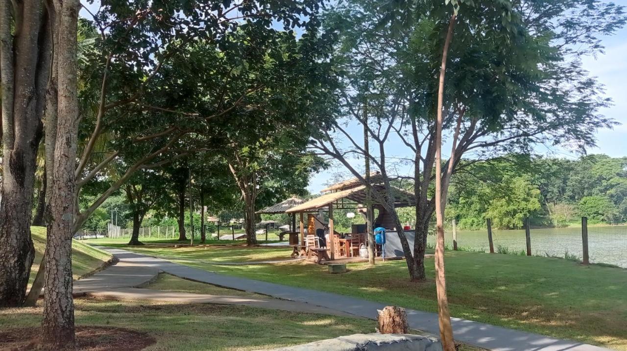 Apartamento Pontal Do Lago Caldas Novas Esterno foto